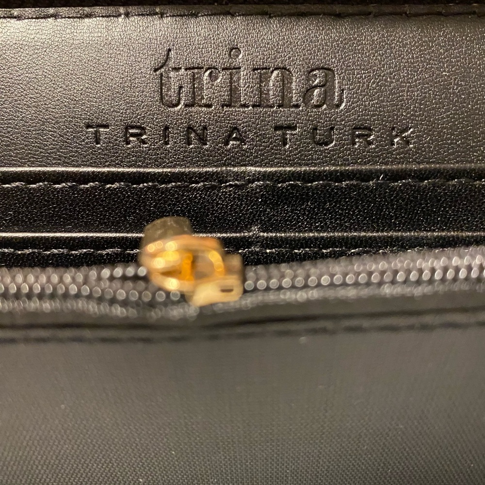 Women’s NWT Trina Turk Wallet - Picture 3 of 7